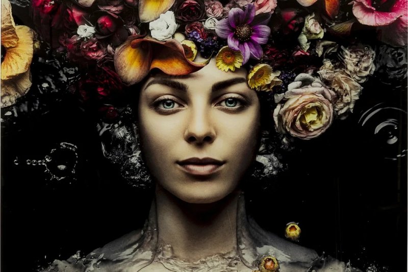 Skleněný obraz  FLOWER ART LADY
