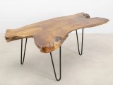 Obývací stolek ASPEN s dřevěnou deskou
